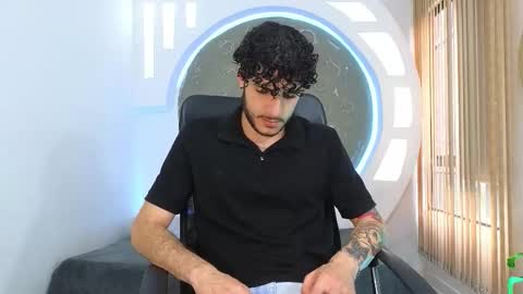 R A F A E L online show from September 19, 9:29 pm