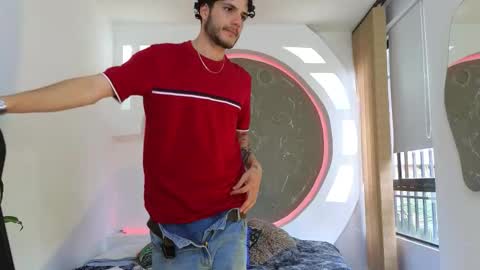 R A F A E L online show from October 28, 8:54 pm