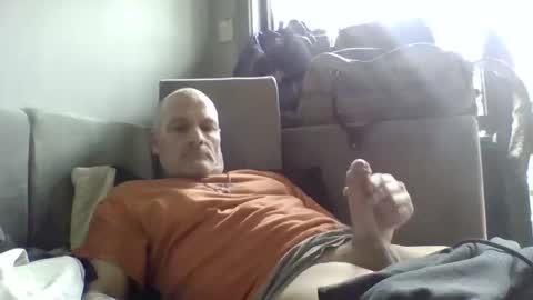 Bigthickdickinvic online show from November 10, 12:24 am