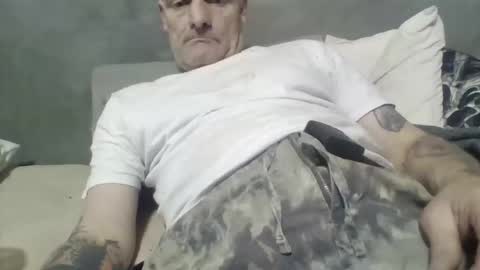 Bigthickdickinvic online show from April 5, 7:33 pm