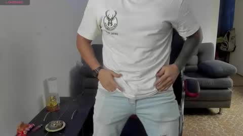 ragnar_lothbrok77 online show from April 18, 9:15 pm