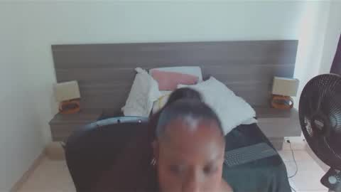 raichellcooper1 online show from February 20, 8:47 pm