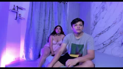 raiderandroxie1 online show from April 10, 11:42 pm