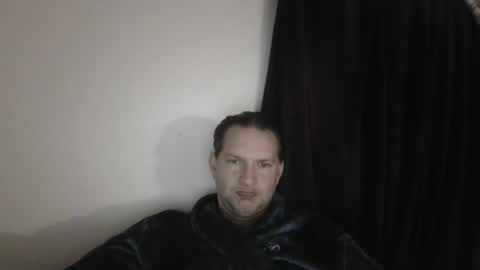 railmaster84000 online show from November 27, 6:26 pm