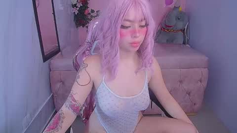 Snapshot of rainbowlover_ch chatting on October 11, 4:17 am Rainy online show from October 11, 4:17 am