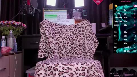 Laura online show from September 17, 2:48 am