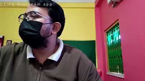 ranbir1998 online show from April 19, 8:04 am