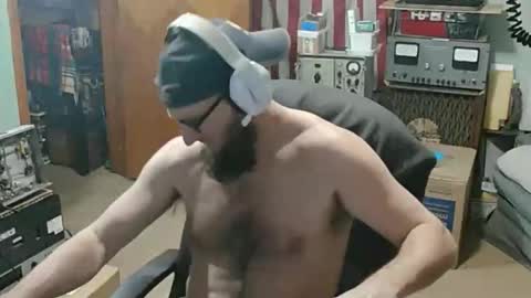 Randall online show from April 3, 12:17 am