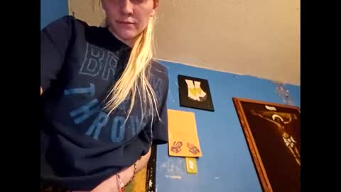 Randcandy77 online show from March 2, 5:54 am