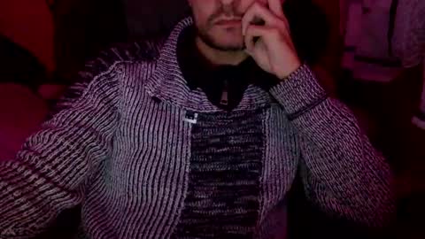 Snapshot of randobad12 chatting on December 22, 4:06 pm randobad12 online show from December 22, 4:06 pm