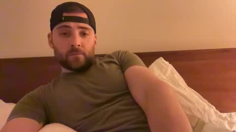 randomdude5950 online show from May 6, 1:11 am