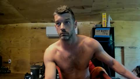 randomnumbers7068443167 online show from December 27, 4:26 pm