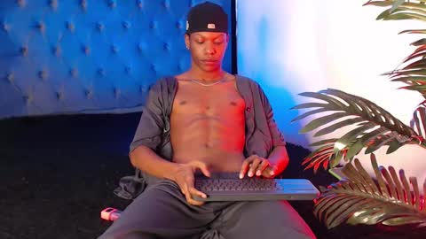 randy_connor9 online show from March 12, 10:39 pm