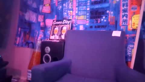 Randy online show from December 13, 10:51 am