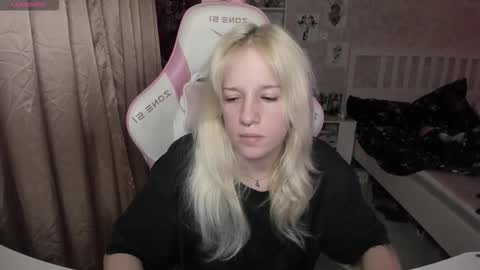 Rapunzel online show from December 19, 1:28 pm