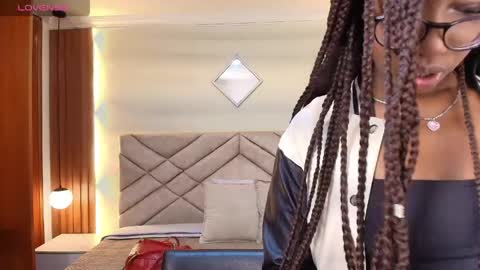 Raquel online show from April 17, 12:29 pm