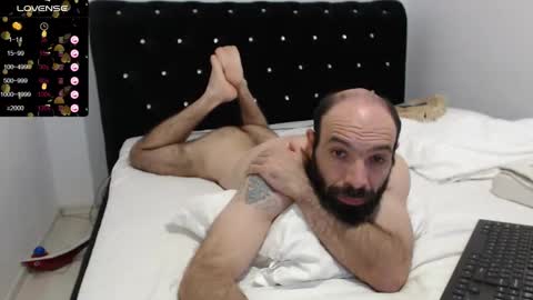 Snapshot of raul27big chatting on October 7, 5:20 pm RaulWildBoy27 online show from October 7, 5:20 pm