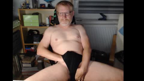 Snapshot of raunchyme chatting on October 26, 10:53 pm Raunchy me online show from October 26, 10:53 pm