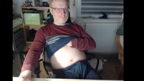 Snapshot of raunchyme chatting on February 26, 9:53 pm Raunchy me online show from February 26, 9:53 pm