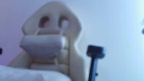 Snapshot of rave_paradise chatting on September 21, 12:31 pm   online show from September 21, 12:31 pm