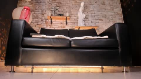 Snapshot of rave_paradise chatting on February 5, 7:10 pm   online show from February 5, 7:10 pm