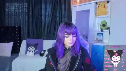 ravencollen online show from February 20, 6:32 pm