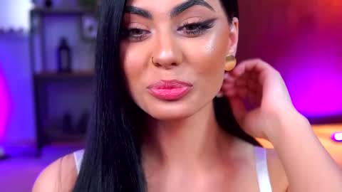 Lav online show from January 14, 7:33 pm