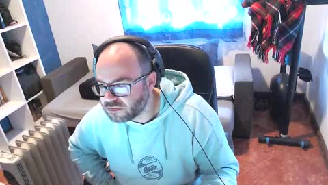 ravingr3d3 online show from March 12, 9:12 am