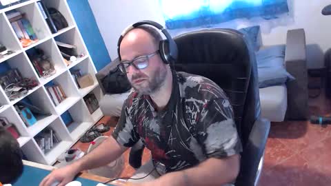 ravingr3d3 online show from September 23, 4:45 pm