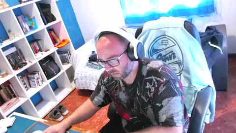 ravingr3d3 online show from May 11, 2:45 pm
