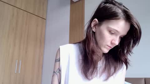 Ray-Ray online show from February 4, 2:48 am