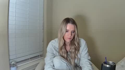 RayBabe online show from September 20, 2:47 am