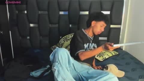 Rayn online show from February 4, 7:56 am