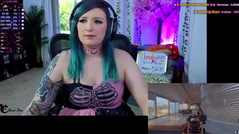 Snapshot of realsamisins chatting on January 6, 10:05 pm Snap - RealSamiSins online show from January 6, 10:05 pm