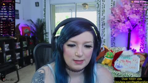 Snapshot of realsamisins chatting on December 19, 7:40 pm Snap - RealSamiSins online show from December 19, 7:40 pm