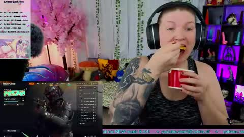 Snapshot of realsamisins chatting on February 24, 5:53 pm Snap - RealSamiSins online show from February 24, 5:53 pm