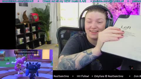 Snapshot of realsamisins chatting on February 8, 2:27 pm Snap - RealSamiSins online show from February 8, 2:27 pm