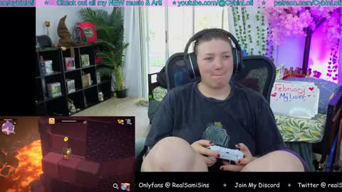 Snapshot of realsamisins chatting on February 8, 5:29 pm Snap - RealSamiSins online show from February 8, 5:29 pm