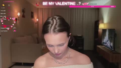 AliceEve online show from February 11, 11:12 pm