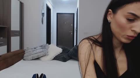Snapshot of rebecamur chatting on February 18, 5:09 pm rebecamur online show from February 18, 5:09 pm