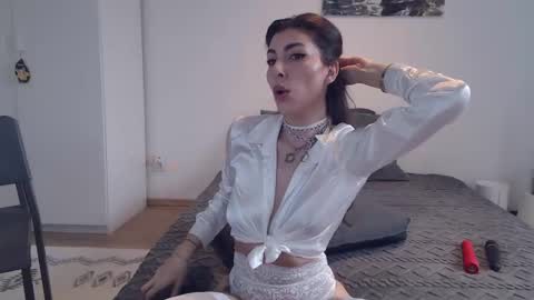 Snapshot of rebekaburns chatting on January 26, 9:19 am Rebeka online show from January 26, 9:19 am