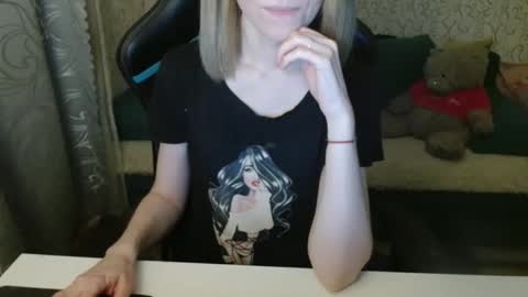 RebesaOlset online show from December 5, 3:32 pm