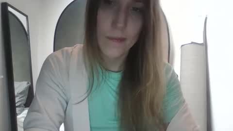 Snapshot of rebornrao chatting on October 29, 12:34 am Keely KeKe Kiwi online show from October 29, 12:34 am