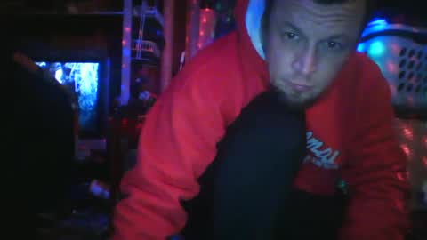 recka810 online show from March 3, 10:17 am