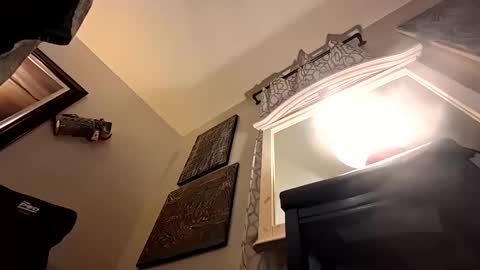 recka810 online show from November 30, 9:33 pm