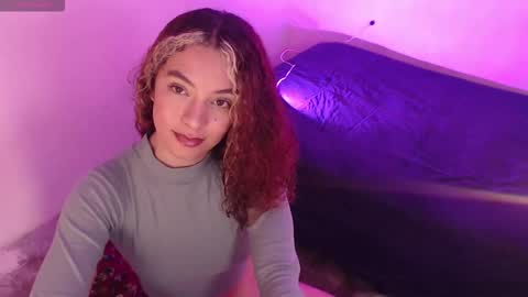 red_velvett0 online show from November 27, 8:11 am