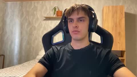 redbullshine online show from September 23, 1:32 am