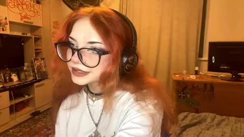 Eva online show from May 21, 10:38 pm