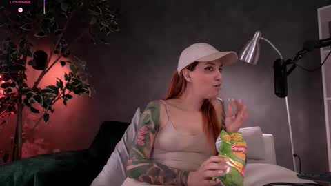 Red Jasmine online show from March 1, 1:10 am