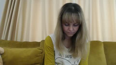 RedJessica online show from November 10, 7:33 am